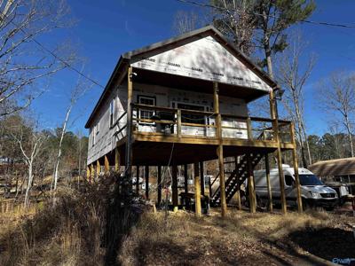 1685 County Road 182 SW