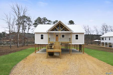 958 County Road 595