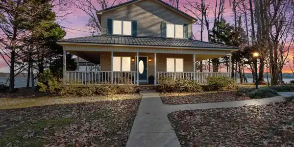 186 Bluff Drive