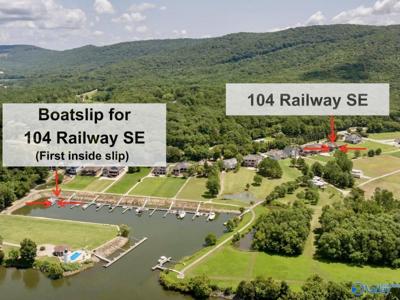 104 Railway Lane SE