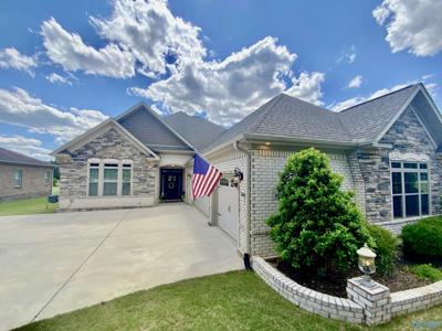 104 Railway Lane SE