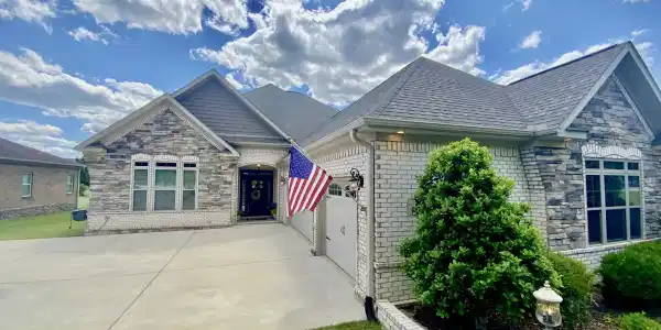 104 Railway Lane SE