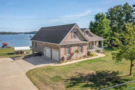 440 County Road 359