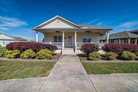 5699 Bay Village Drive