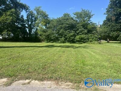 522 Walnut Street