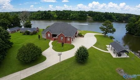732 Sherry Lane