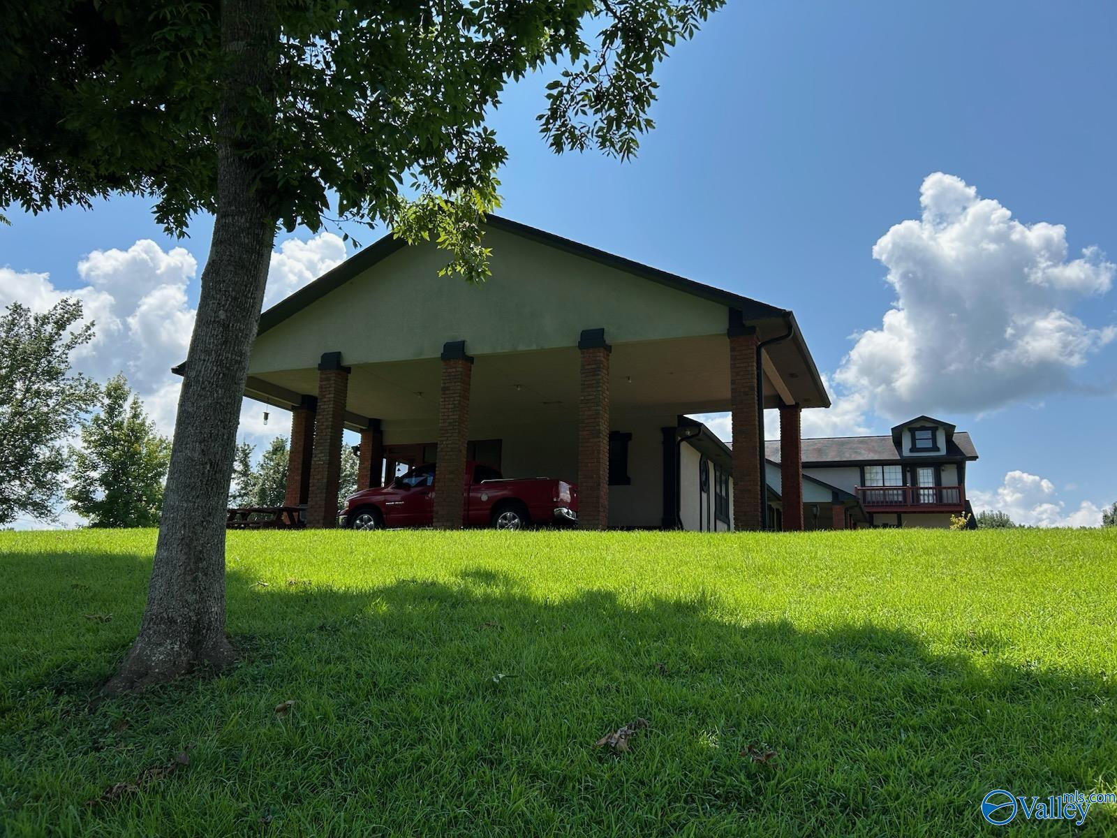 Image 4
