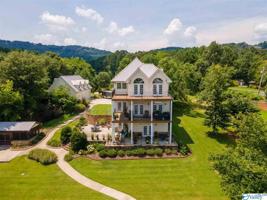 7604 Highway 79 N