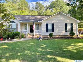 2104 Cove Circle