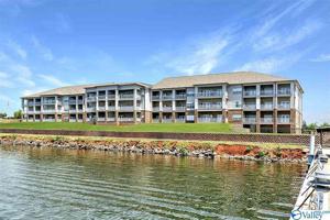 6122 Bay Village Drive