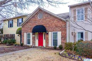 1544 River Bend Place SE
