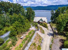 1839 Lookout Mountain Drive