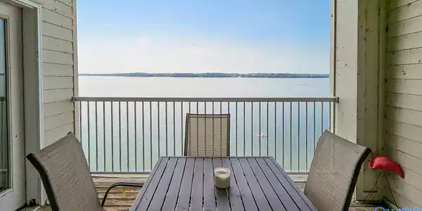 6122 Bay Village Drive