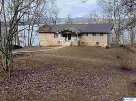 1638 Leota Road
