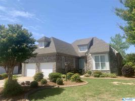 315 Lakepoint Drive