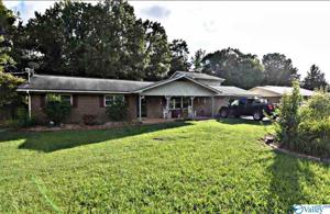 2435 Cove Circle