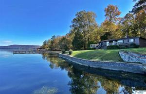 1174 Lakeshore Drive
