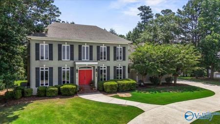 435 Ridgefield Circle