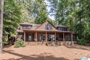 718 Pine Island Circle