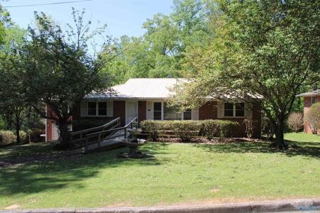 313 Riley Circle