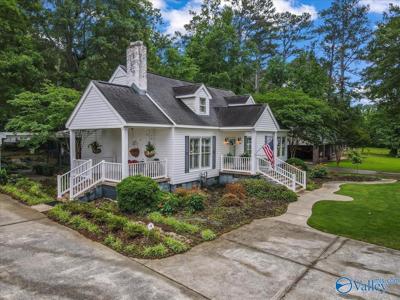 1721 Sunset Drive