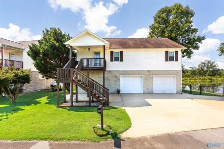 109 Camden Cove Lane