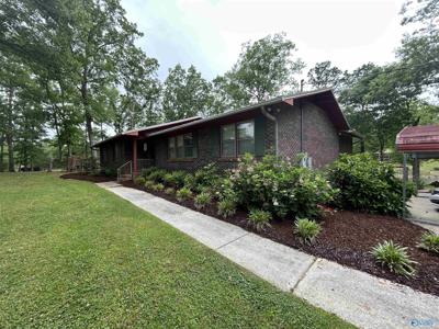 210 Aqua Vista Drive East