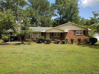 1803 Riverview Circle