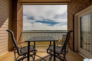 6122 Bay Village Drive