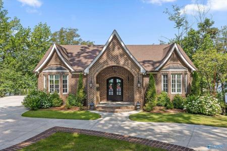 562 Skyline Shores Drive