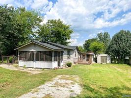 910 Odell Avenue