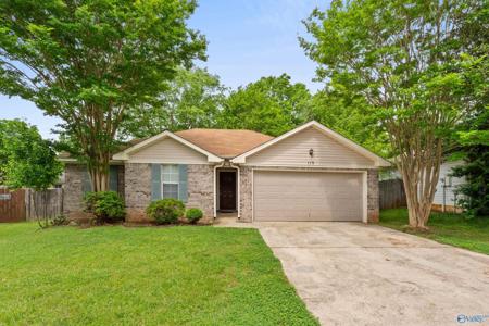 113 Fernwood Circle