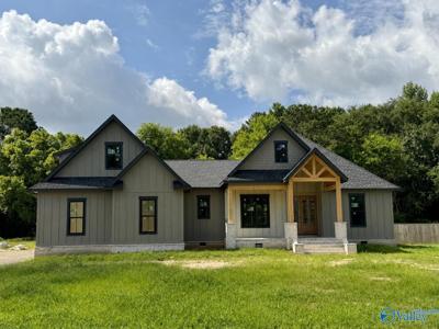 1073 Rosehaven Drive