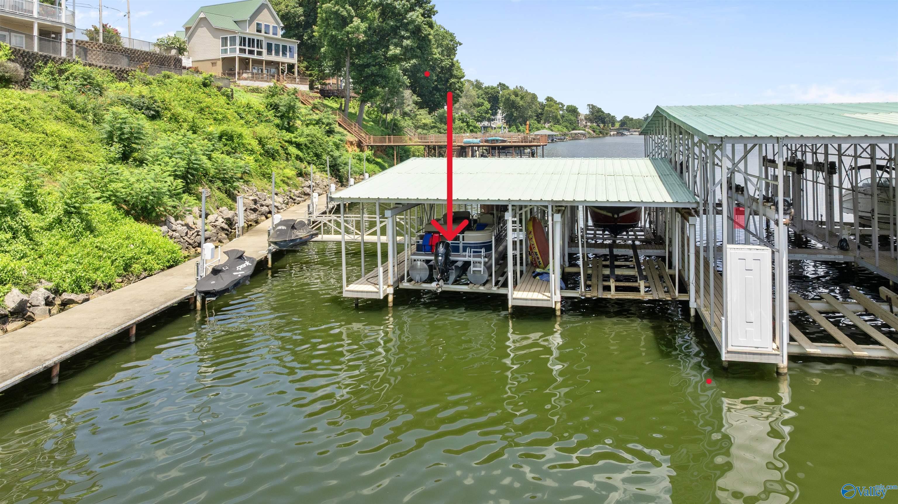 Image 3: Can be seen from the terrace area at your patio