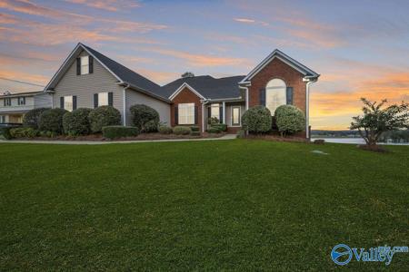 126 Horseshoe Bend Road