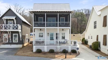 3305 Hardin Road