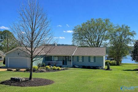 3713 Meadow Wood Circle