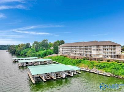 5590 Bay Village Drive