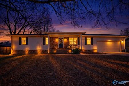 2079 Meadowood Drive