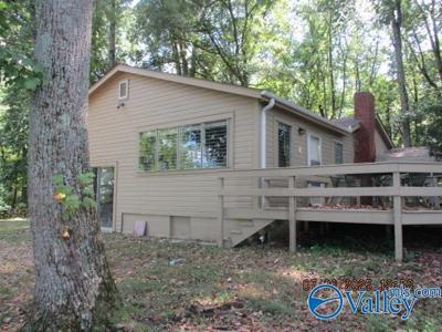 19822 Riverside Street