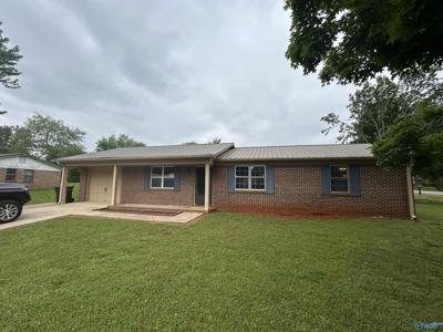 393 Canadian Drive