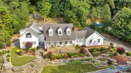 995 Hillwood Drive