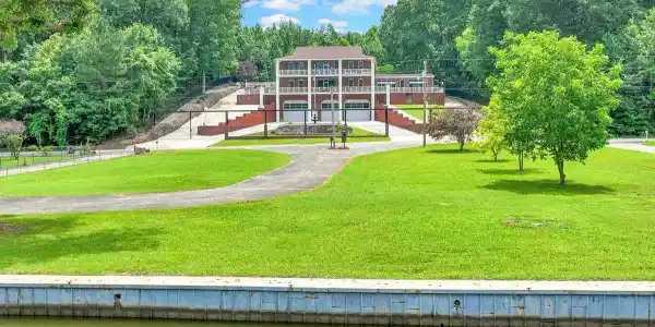 1021 County Road 578