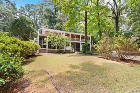 4605 Northwood Lake Drive W