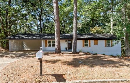 3904 Blackberry Lane