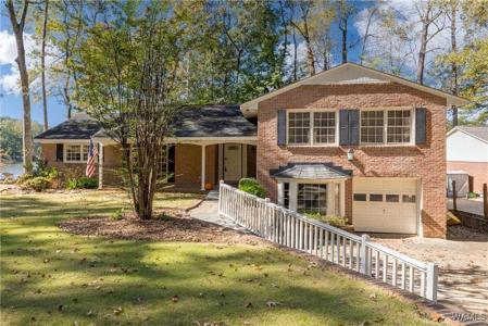 4714 Northwood Lake Dr E