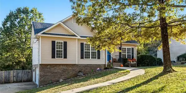 20897 Martin Dell Dr.