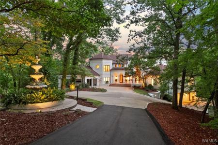 6821 Jade Point