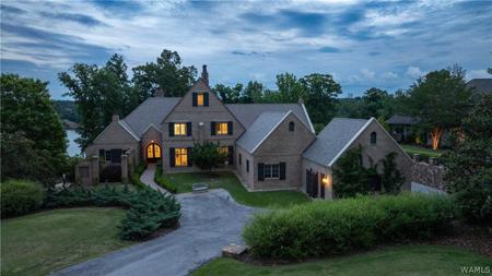 6605 Waterfront Drive