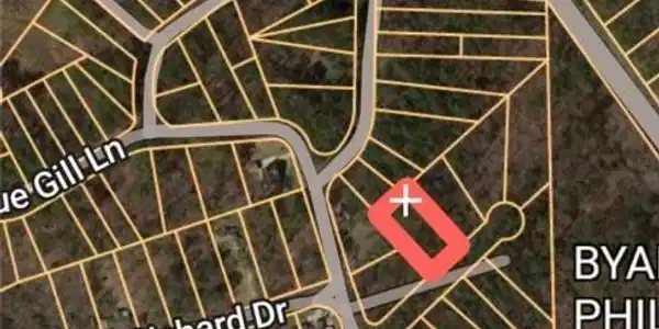 12 Pine Ridge Circle